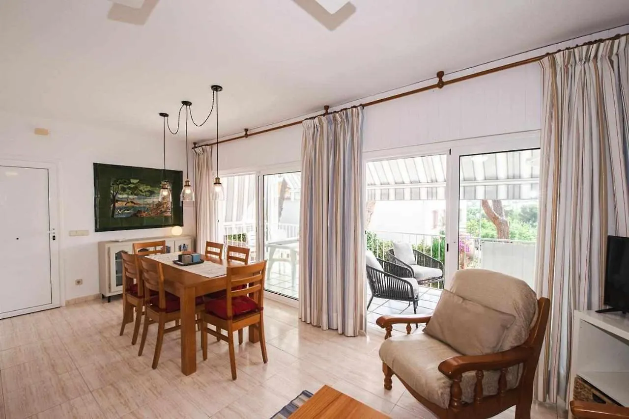 Apartment Agradable Y Tranquilo Apto A 500M De La Playa Sant Feliu de Guixols Spain